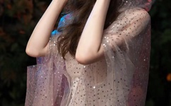 美女模特和男性私密视频泄漏